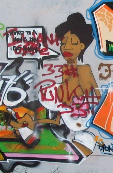 bunt bemalte Hausfassade