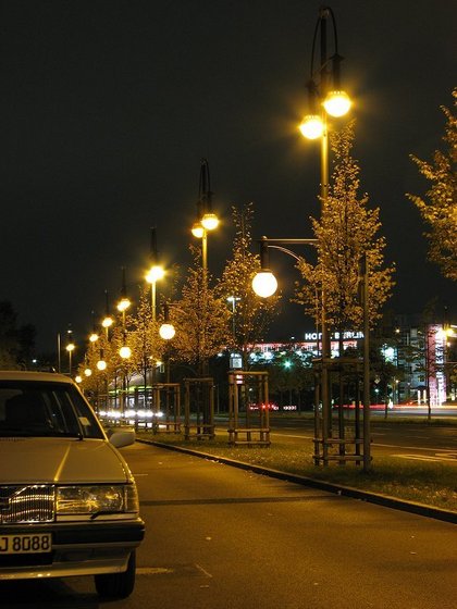 Blick entlang der Klingelhöferstraße