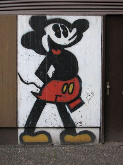 Wandmalerei mit Mickey Mouse