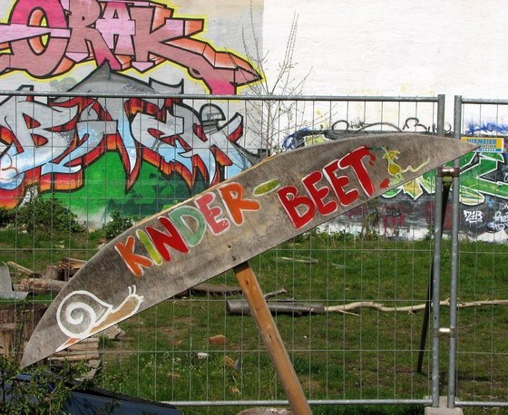 Schild "Kinderbeet"