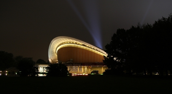 das "Haus der Kulturen der Welt"