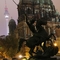 Berliner Dom, Reiterstatue, Fernsehturm im Hintergrund