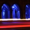Oberbaubrücke bei Nacht mit Lichtschleiern vorbeifahrender Autos und der U-Bahn